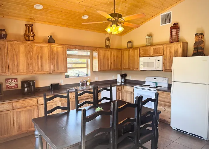 Holiday home Cozy Retreat Pond, Meadow & Mountain Views Greer
