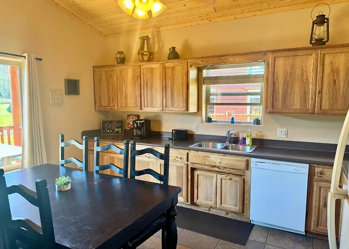 Holiday home Cozy Retreat Pond, Meadow & Mountain Views Greer